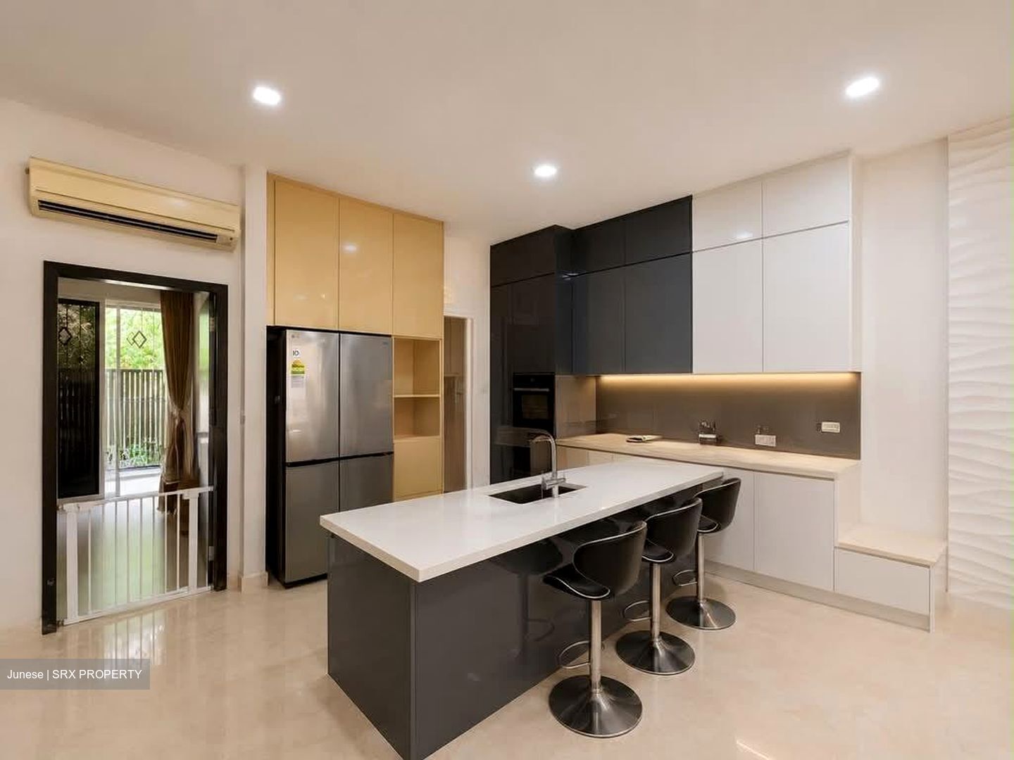 Luxus Hills (D28), Terrace #597884971
